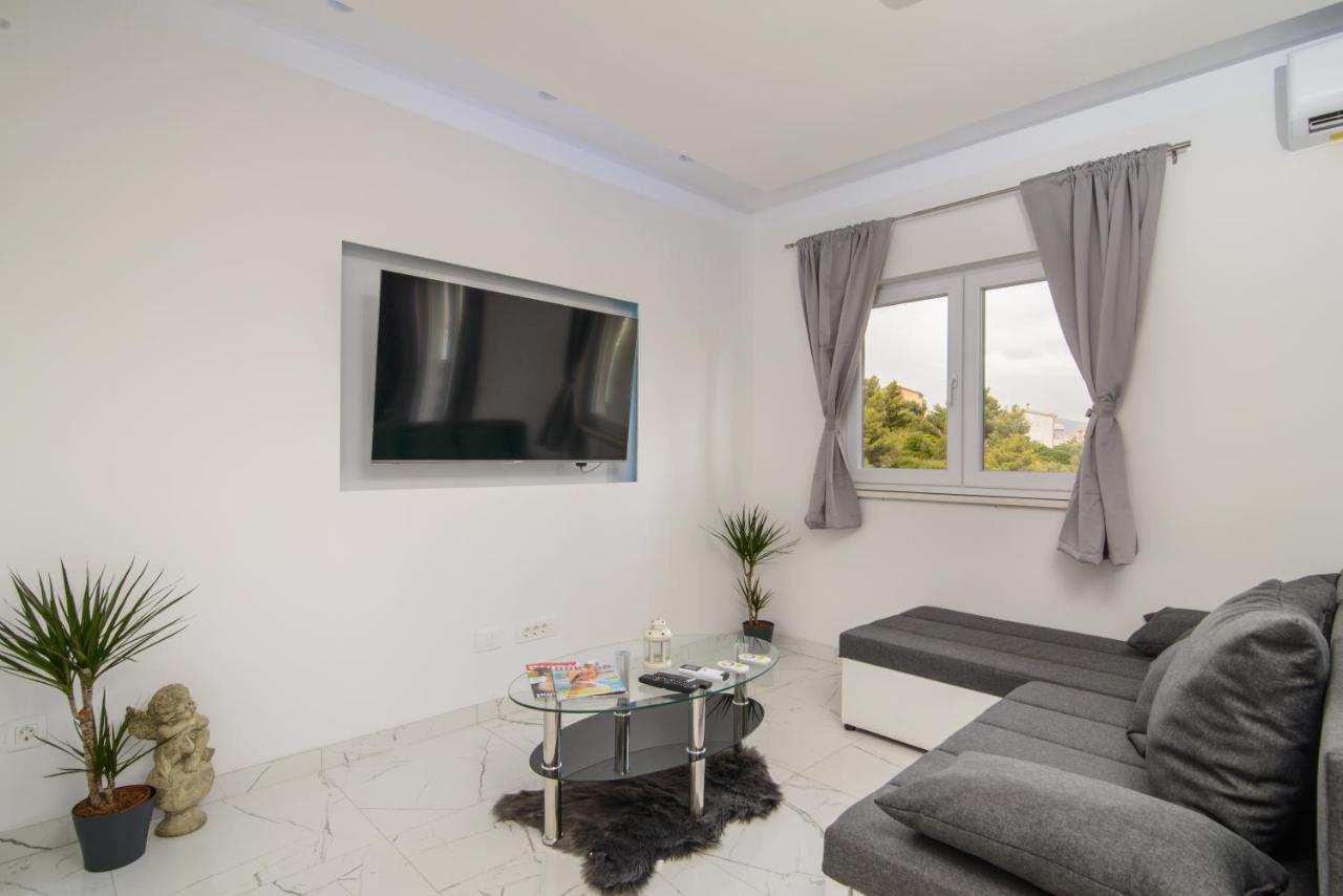 Apartments Pelja Trogir Exterior foto