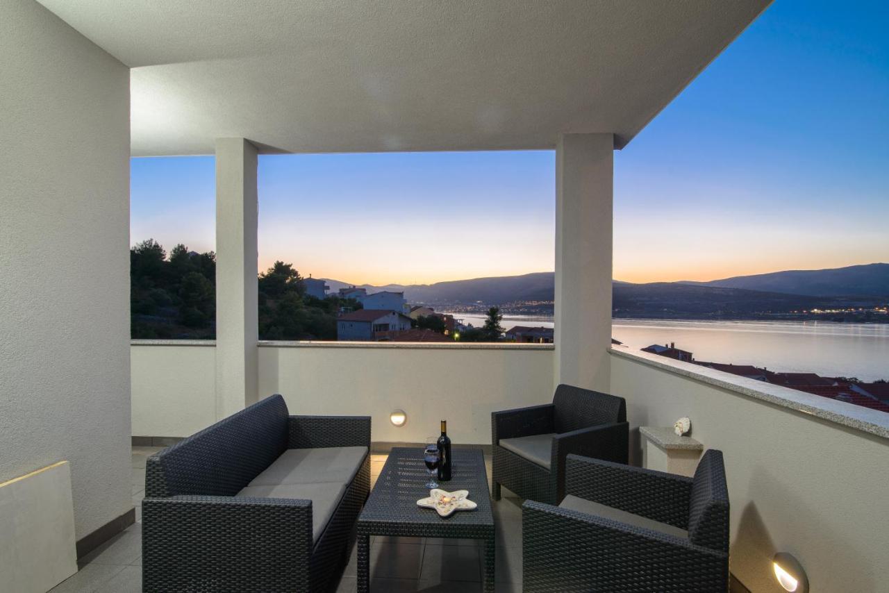 Apartments Pelja Trogir Exterior foto